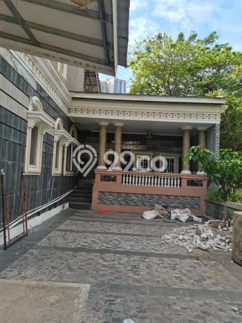 Rumah Elit Modern Tanpa Renovasi di Pantai Indah Kapuk Jakarta Utara Rumah Elit Modern Tanpa Renovasi di Pantai Indah Kapuk Jakarta Utara