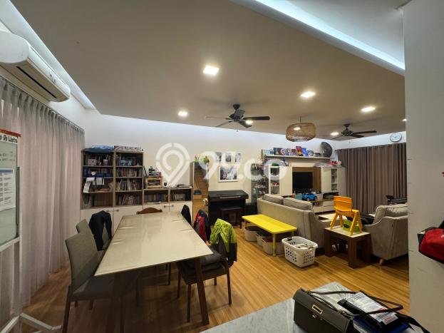 Jual Rumah Mewah Megah Dengan View Eksklusif di Pantai Indah Kapuk, Jakarta Utara Jual Rumah Mewah Megah Dengan View Eksklusif di Pantai Indah Kapuk, Jakarta Utara