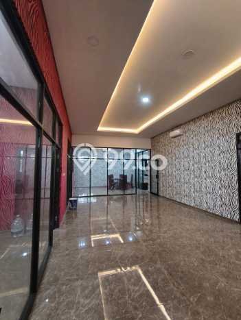 Disewakan Rumah Murah di Pluit Jakarta Utara Punya 6 Kamar Tidur Disewakan Rumah Murah di Pluit Jakarta Utara Punya 6 Kamar Tidur