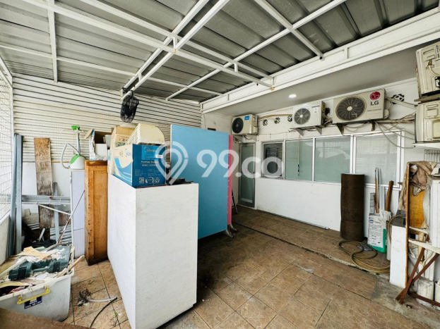 Area Ramai! Ruko Dijual di Tebet untuk Bisnis Luas Bangunan 238m2 Area Ramai! Ruko Dijual di Tebet untuk Bisnis Luas Bangunan 238m2