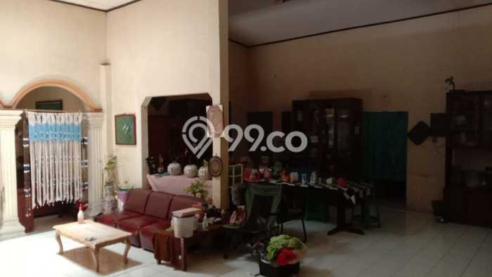 Rumah Mewah LB 550m2 Siap Huni Desain Elegan di Jatiwaringin, Bekasi Rumah Mewah LB 550m2 Siap Huni Desain Elegan di Jatiwaringin, Bekasi