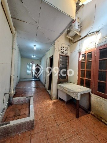 Dijual Rumah 5 Kamar Lokasi Ideal Bagus dan Strategis di Matraman Dijual Rumah 5 Kamar Lokasi Ideal Bagus dan Strategis di Matraman