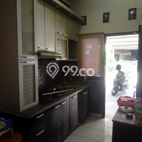 Rumah Luas Asri 3 KT Siap Pakai di Jatiwaringin Bekasi Rumah Luas Asri 3 KT Siap Pakai di Jatiwaringin Bekasi