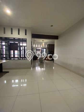 Disewakan Ruko di Kawasan Ramai Pajajaran Luas 350m2 Disewakan Ruko di Kawasan Ramai Pajajaran Luas 350m2