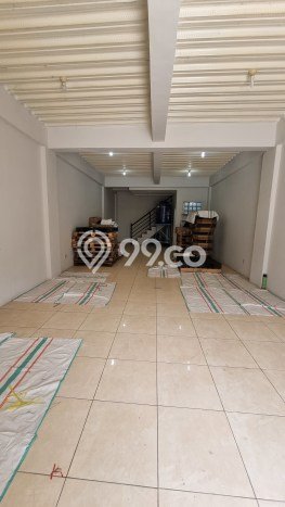 Ruko Dijual di Bandung LT 100m2 & LB 225m2 Lokasi Terbaik! Ruko Dijual di Bandung LT 100m2 & LB 225m2 Lokasi Terbaik!