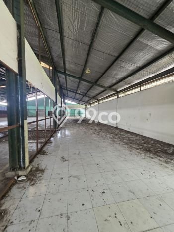 Gudang Bagus Dijual LB 2450m2 Lokasi Strategis Bandung Area Cocok untuk Bisnis Gudang Bagus Dijual LB 2450m2 Lokasi Strategis Bandung Area Cocok untuk Bisnis