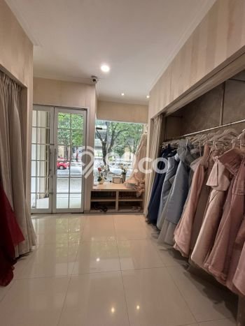 Ruko Bagus Dijual di Garuda Bandung Strategis Cocok untuk Kembangkan Bisnis Ruko Bagus Dijual di Garuda Bandung Strategis Cocok untuk Kembangkan Bisnis