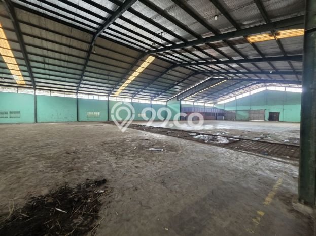 Gudang Bagus Dijual LB 2450m2 Lokasi Strategis Bandung Area Cocok untuk Bisnis Gudang Bagus Dijual LB 2450m2 Lokasi Strategis Bandung Area Cocok untuk Bisnis