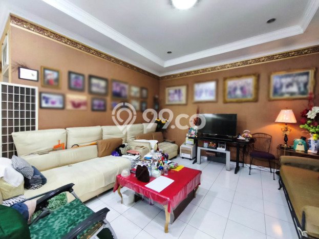 Siap Huni Hunian Elit 4 Kamar di Kelapa Gading Dekat ke Mana Pun Siap Huni Hunian Elit 4 Kamar di Kelapa Gading Dekat ke Mana Pun
