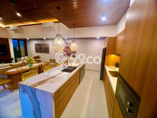 Vila Terawat di , Luas 277m2m², Lokasi Strategis dengan akses bagus Vila Terawat di , Luas 277m2m², Lokasi Strategis dengan akses bagus