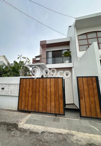 Lokasi Ideal! Vila di , Dimensi 130m2m², Kualitas Prima Lokasi Ideal! Vila di , Dimensi 130m2m², Kualitas Prima