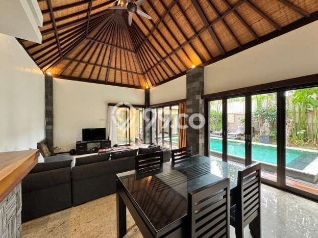 FOR SALE! Vila di , Luas 325m2m², Lokasi Strategis FOR SALE! Vila di , Luas 325m2m², Lokasi Strategis