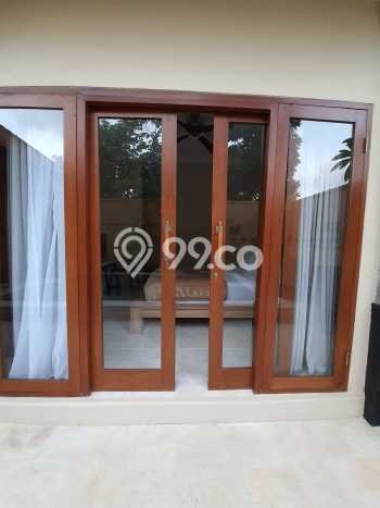HOT DEAL! Vila di , Area 250m2m², Area Strategis HOT DEAL! Vila di , Area 250m2m², Area Strategis