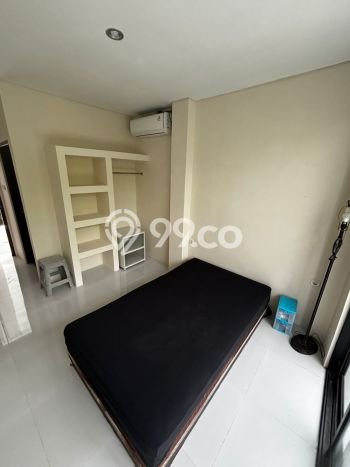 Vila Terawat di , Luas 111m2m², Lokasi Strategis dengan jalan bagus Vila Terawat di , Luas 111m2m², Lokasi Strategis dengan jalan bagus