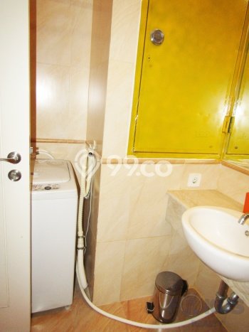 HOT PROPERTY! Apartemen Kawasan Senayan, Jakarta Selatan, 1 KM, Luas 63m², Siap Huni, View Terbaik HOT PROPERTY! Apartemen Kawasan Senayan, Jakarta Selatan, 1 KM, Luas 63m², Siap Huni, View Terbaik