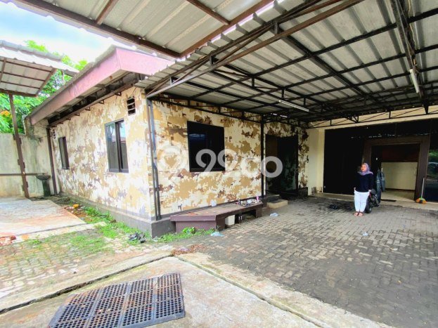 PROPERTI PILIHAN! Rumah Asri area Jagakarsa, Luas 470m² Bangunan 230m² PROPERTI PILIHAN! Rumah Asri area Jagakarsa, Luas 470m² Bangunan 230m²