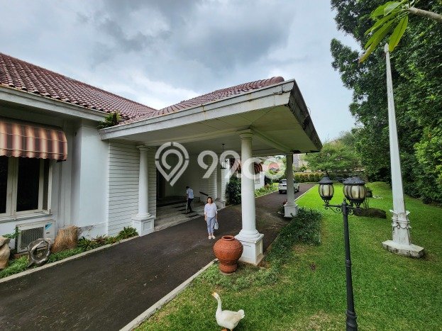 Rumah Strategis di Kemang, Akses ke Kemang, Jakarta Selatan, Jakarta Selatan - 5 KT Rumah Strategis di Kemang, Akses ke Kemang, Jakarta Selatan, Jakarta Selatan - 5 KT