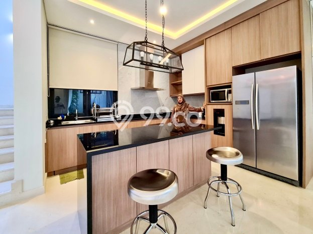 PRIME LOCATION! Rumah Berkembang di Cipete, Luas 209m² Bangunan 400m² PRIME LOCATION! Rumah Berkembang di Cipete, Luas 209m² Bangunan 400m²