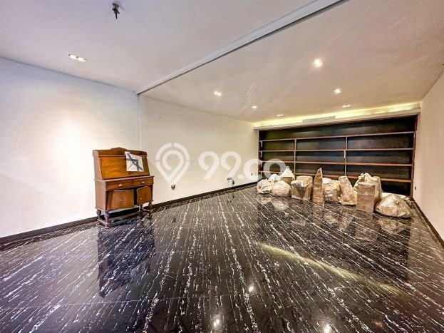 Rumah LT 307m² area Jati Padang, Dekat Jati Padang, Jakarta Selatan, Jakarta Selatan Rumah LT 307m² area Jati Padang, Dekat Jati Padang, Jakarta Selatan, Jakarta Selatan