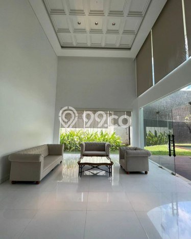 Rumah Area Nyaman di Menteng, Jakarta Pusat, LT 1250m² Bangunan 1050m² Rumah Area Nyaman di Menteng, Jakarta Pusat, LT 1250m² Bangunan 1050m²