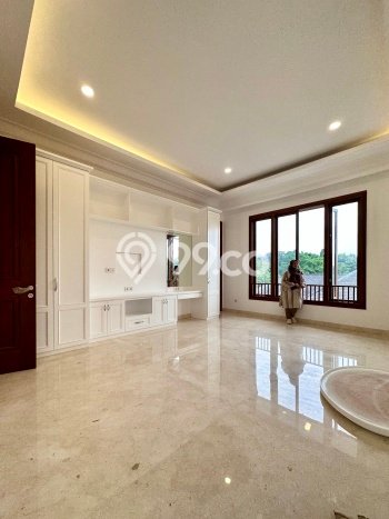 BEST PRICE! Rumah Berkualitas di Kemang, Luas 600m² LB 700m² BEST PRICE! Rumah Berkualitas di Kemang, Luas 600m² LB 700m²