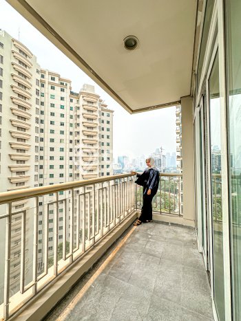 BEST DEAL! Apartemen Kawasan Kebayoran Lama, Jakarta Selatan, 3 KM, Luas 225m² BEST DEAL! Apartemen Kawasan Kebayoran Lama, Jakarta Selatan, 3 KM, Luas 225m²