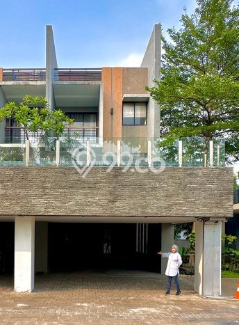 For Sale! Premium House LT 183m2 Desain Elegan di Kemang For Sale! Premium House LT 183m2 Desain Elegan di Kemang
