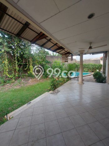 Hunian Mewah Siap Huni LT 942m2 di Mampang Prapatan, Jakarta Selatan Hunian Mewah Siap Huni LT 942m2 di Mampang Prapatan, Jakarta Selatan
