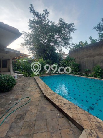 Hunian Mewah Siap Huni LT 942m2 di Mampang Prapatan, Jakarta Selatan Hunian Mewah Siap Huni LT 942m2 di Mampang Prapatan, Jakarta Selatan