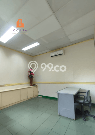 Ruko Dijual di Jakarta Selatan LT 159m2 & LB 395m2 Lokasi Terbaik! Ruko Dijual di Jakarta Selatan LT 159m2 & LB 395m2 Lokasi Terbaik!