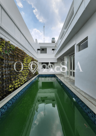 Dijual Rumah Premium dengan Fasilitas Sekitar Komplit di Menteng, Jakarta Pusat Dijual Rumah Premium dengan Fasilitas Sekitar Komplit di Menteng, Jakarta Pusat