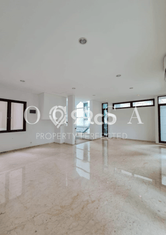Rumah Luxury Modern Tanpa Renovasi di Kemang Jakarta Selatan Rumah Luxury Modern Tanpa Renovasi di Kemang Jakarta Selatan