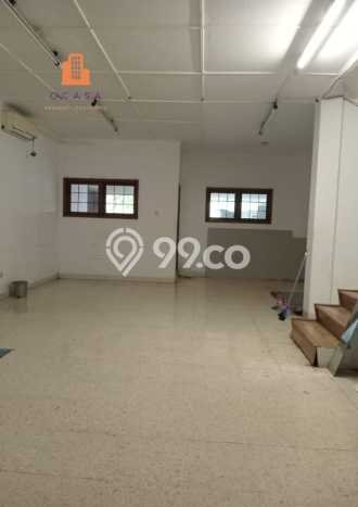 Hunian Mewah Dijual LT 247m2 di Kebayoran Baru, Jakarta Selatan Hunian Mewah Dijual LT 247m2 di Kebayoran Baru, Jakarta Selatan