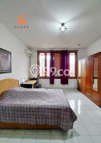 Rumah Elit LB 300m2 Siap Pakai Desain Elegan di Lebak Bulus, Jakarta Selatan Rumah Elit LB 300m2 Siap Pakai Desain Elegan di Lebak Bulus, Jakarta Selatan