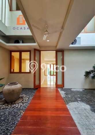 Rumah Luxury Modern Tanpa Renovasi di Kemang Jakarta Selatan Rumah Luxury Modern Tanpa Renovasi di Kemang Jakarta Selatan