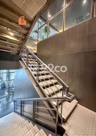 Rumah Luxury Modern Tanpa Renovasi di Kemang Jakarta Selatan Rumah Luxury Modern Tanpa Renovasi di Kemang Jakarta Selatan
