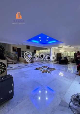 Rumah Elit LB 650m2 Siap Huni Desain Elegan di Mega Kuningan, Jakarta Selatan Rumah Elit LB 650m2 Siap Huni Desain Elegan di Mega Kuningan, Jakarta Selatan