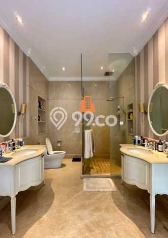 Rumah Elit Modern Siap Huni di Pejaten Jakarta Selatan Rumah Elit Modern Siap Huni di Pejaten Jakarta Selatan