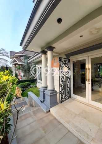 Jual Rumah Luas Elegan Dengan View Eksklusif di Pondok Indah, Jakarta Selatan Jual Rumah Luas Elegan Dengan View Eksklusif di Pondok Indah, Jakarta Selatan