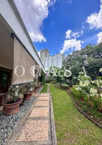 Jual Rumah Luas Megah Dengan View Cantik di Permata Hijau, Jakarta Selatan Jual Rumah Luas Megah Dengan View Cantik di Permata Hijau, Jakarta Selatan