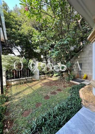 Best Deal Hunian Mewah Ideal dan Luas di Kebayoran Baru, Jakarta Selatan Best Deal Hunian Mewah Ideal dan Luas di Kebayoran Baru, Jakarta Selatan