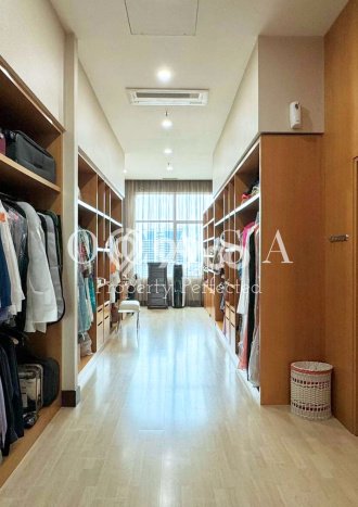 Apartemen di , 5 KT, Luas 1000m2m², Dekat Jakarta Selatan, Jakarta Selatan Apartemen di , 5 KT, Luas 1000m2m², Dekat Jakarta Selatan, Jakarta Selatan