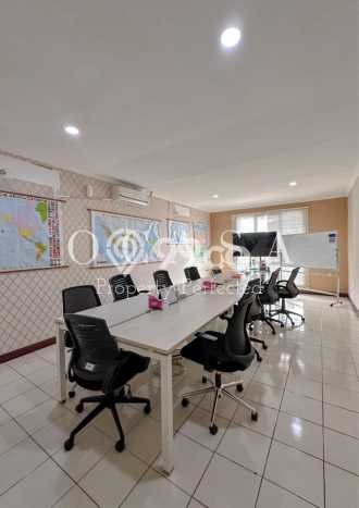 Ruko Bagus Dijual LB 220m2 Lokasi Strategis Depok Area Cocok untuk Berbisnis Ruko Bagus Dijual LB 220m2 Lokasi Strategis Depok Area Cocok untuk Berbisnis