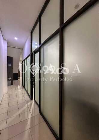 Ruko Bagus Dijual LB 220m2 Lokasi Strategis Depok Area Cocok untuk Berbisnis Ruko Bagus Dijual LB 220m2 Lokasi Strategis Depok Area Cocok untuk Berbisnis