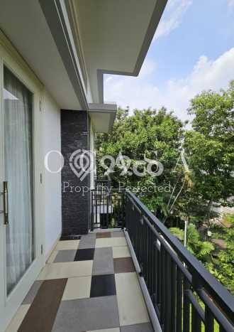 Rumah Luxury Modern Siap Huni di Pondok Indah Jakarta Selatan Rumah Luxury Modern Siap Huni di Pondok Indah Jakarta Selatan