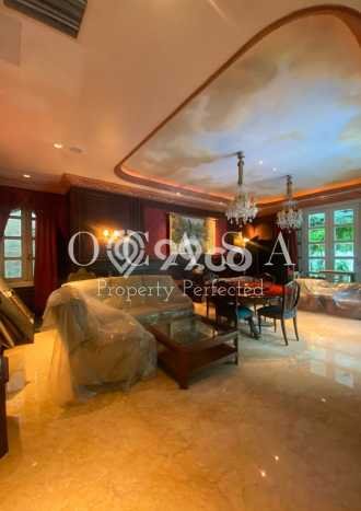 Ready to Use! Premium House LT 2382m2 Desain Elegan di Pondok Indah Ready to Use! Premium House LT 2382m2 Desain Elegan di Pondok Indah