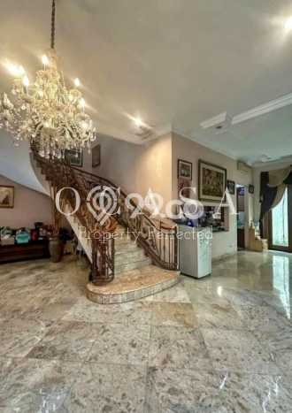 Hunian Elit LB 1050m2 Siap Huni Desain Elegan di Permata Hijau, Jakarta Selatan Hunian Elit LB 1050m2 Siap Huni Desain Elegan di Permata Hijau, Jakarta Selatan