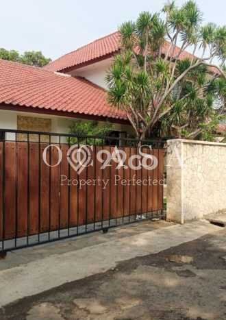 Jual Rumah Luas Megah Dengan View Cantik di Kemang, Jakarta Selatan Jual Rumah Luas Megah Dengan View Cantik di Kemang, Jakarta Selatan