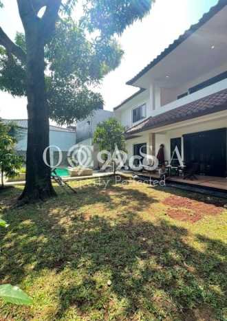 Jual Rumah Luas Megah Dengan View Cantik di Kemang, Jakarta Selatan Jual Rumah Luas Megah Dengan View Cantik di Kemang, Jakarta Selatan