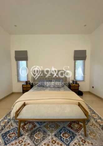 Ready to Use! Premium House LT 624m2 Desain Elegan di Cipete Ready to Use! Premium House LT 624m2 Desain Elegan di Cipete